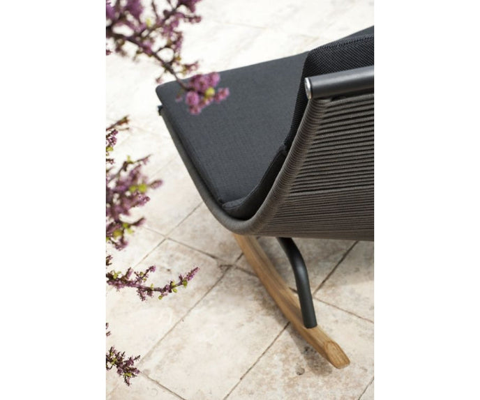 Laze 003 Rocking Chair Roda