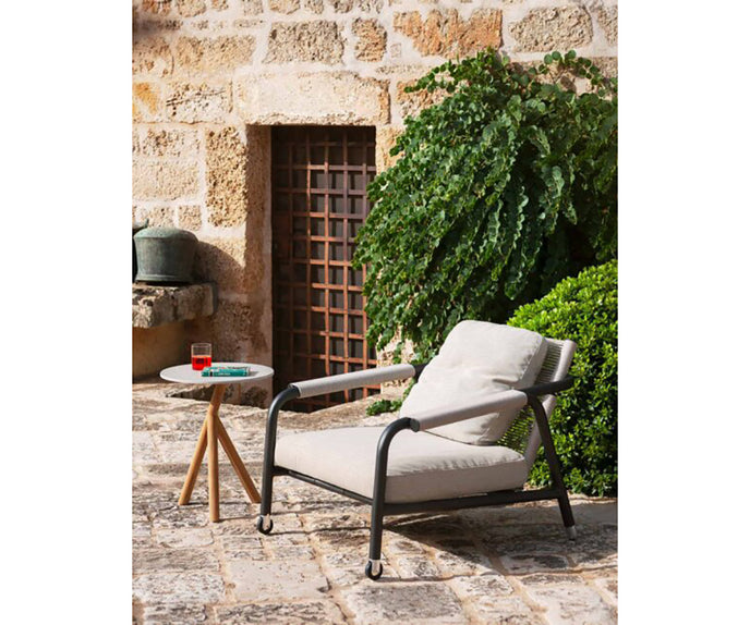 Astra Lounge Chair I Roda