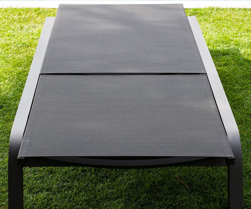 Surfer Sunbed | Roda