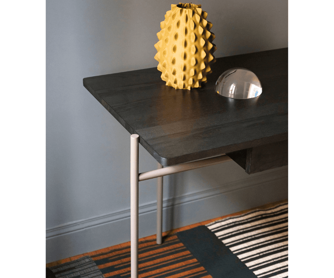 Modern contract Desk Italian Rohe Desk