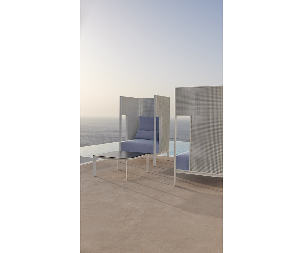 Solanas Cocoon Lounge Chair Gandia Blasco