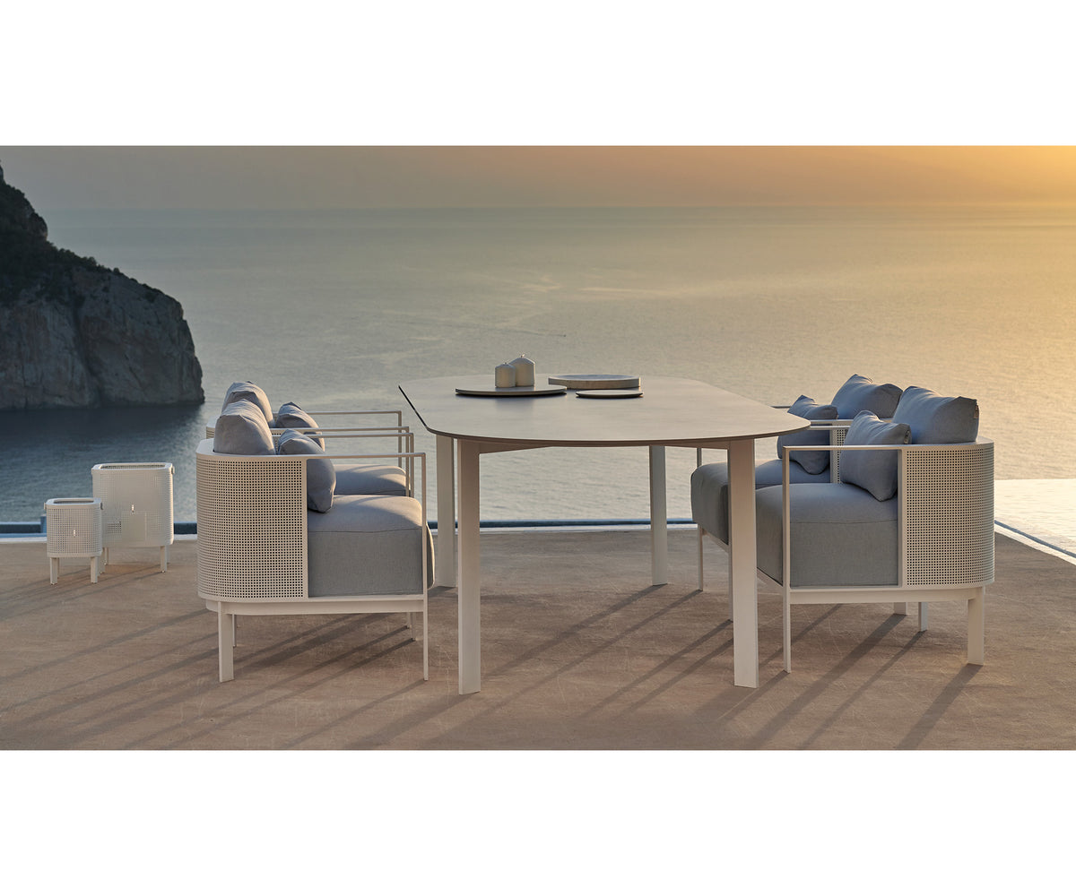 Solanas Oval Dining Table Gandia Blasco