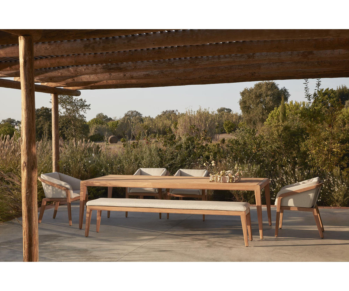 Sunrise Dining Table Manutti 