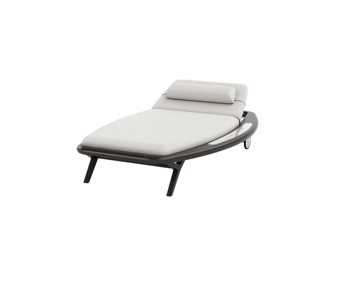 Tamarindo Chaise Lounge With Table I Coco Wolf