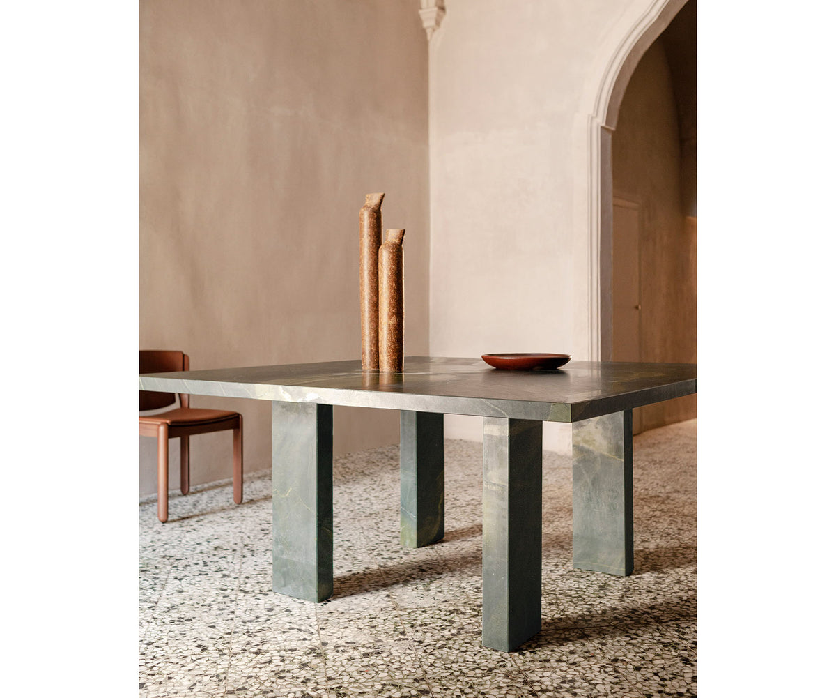 Clockwise Dining Table Tacchini