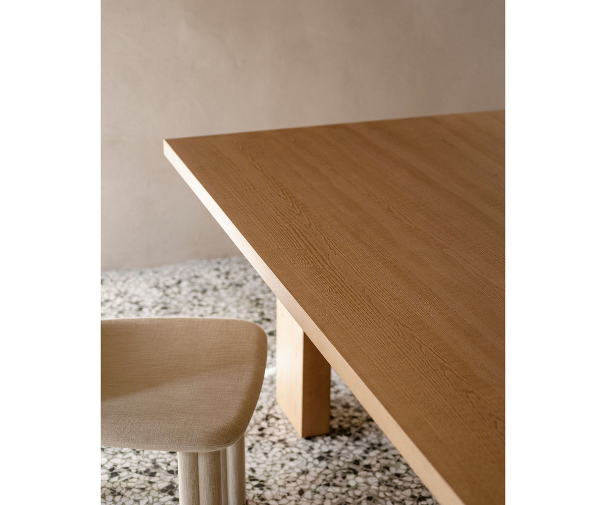 Clockwise Dining Table Tacchini