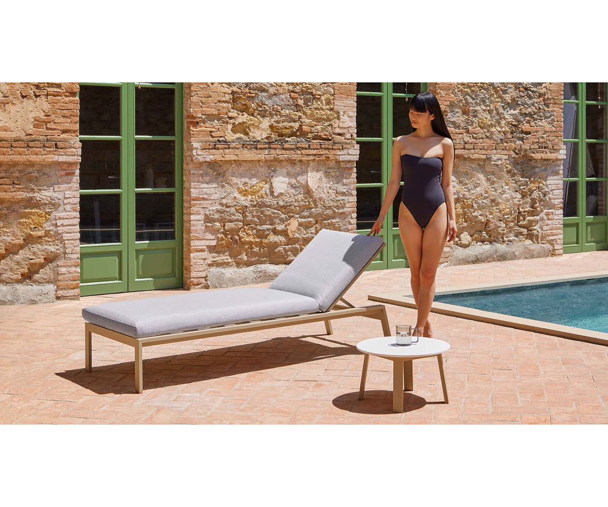 Timeless Chaise Lounge Gandia Blasco 