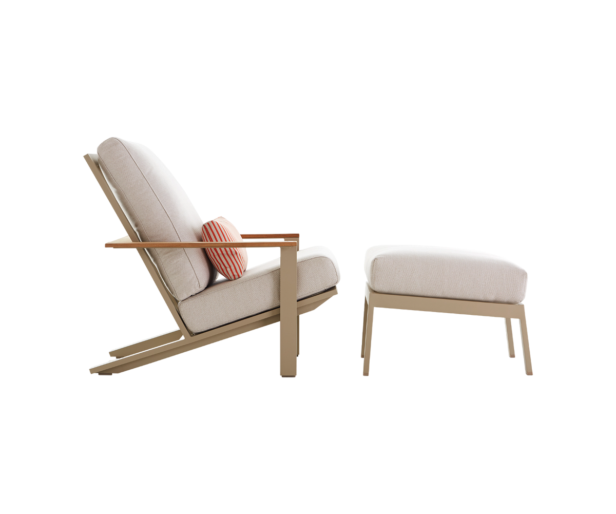 Timeless Relax Club Armchair Gandia Blasco 