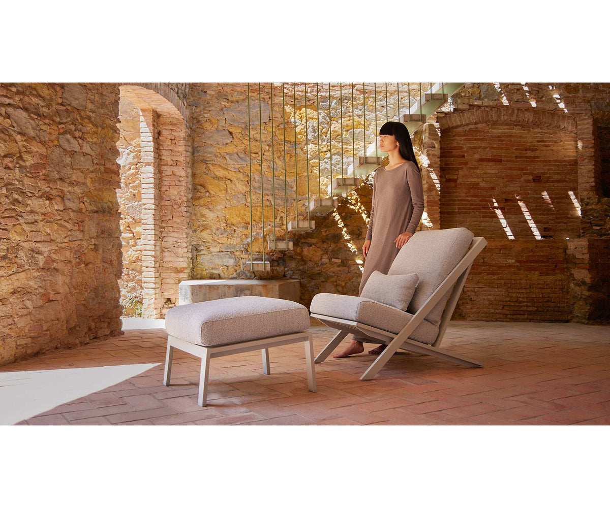 Timeless Relax Club Chair Gandia Blasco