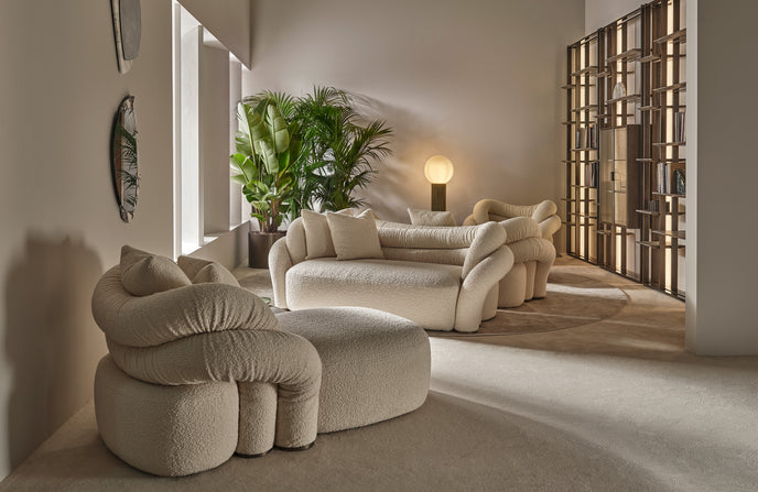 Abbraccio sculptural chaise longue by Rugiano | Casa Design Group