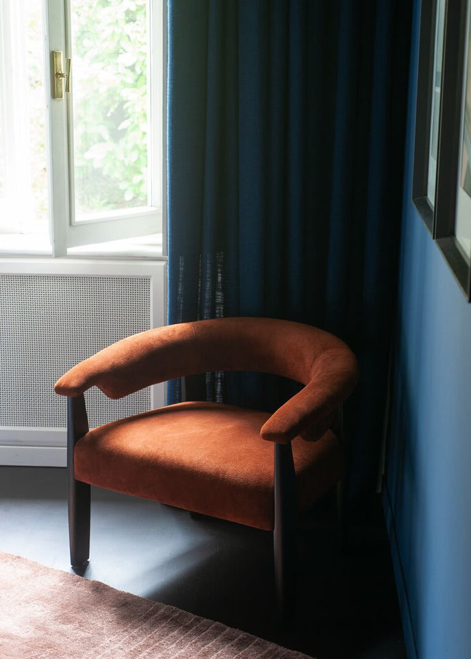 Afra Leather Lounge Armchair by Baxter P. | Casa Design Group