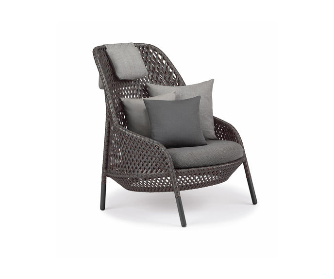 Dedon Ahnda Wing Lounge Chair – High-End Outdoor Lounger | Casa Design Group