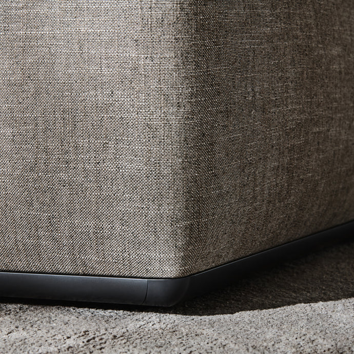 High End Albert Sofa by Molteni&C Casa Design Group