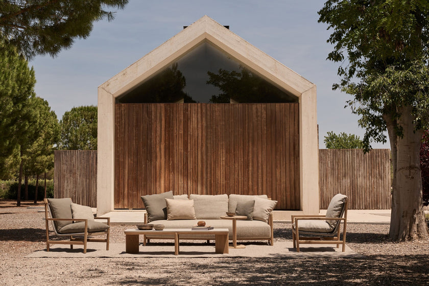 Amanu rectangular teak coffee table by Yabu Pushelberg for Tribù | Casa Design Group
