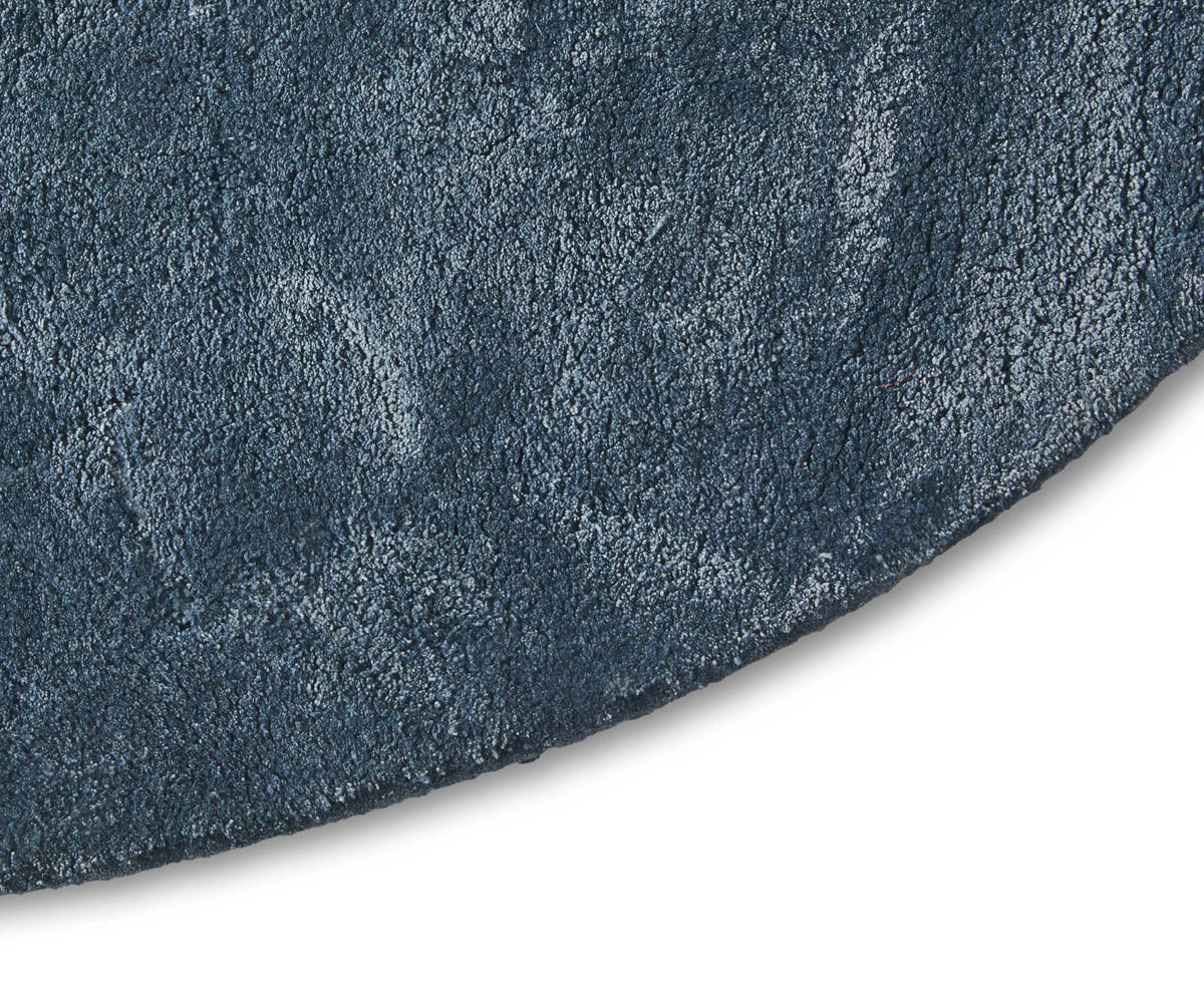 Aral 3 Rug Cassina Luxury Contemporary Area Rug Casa Design Group
