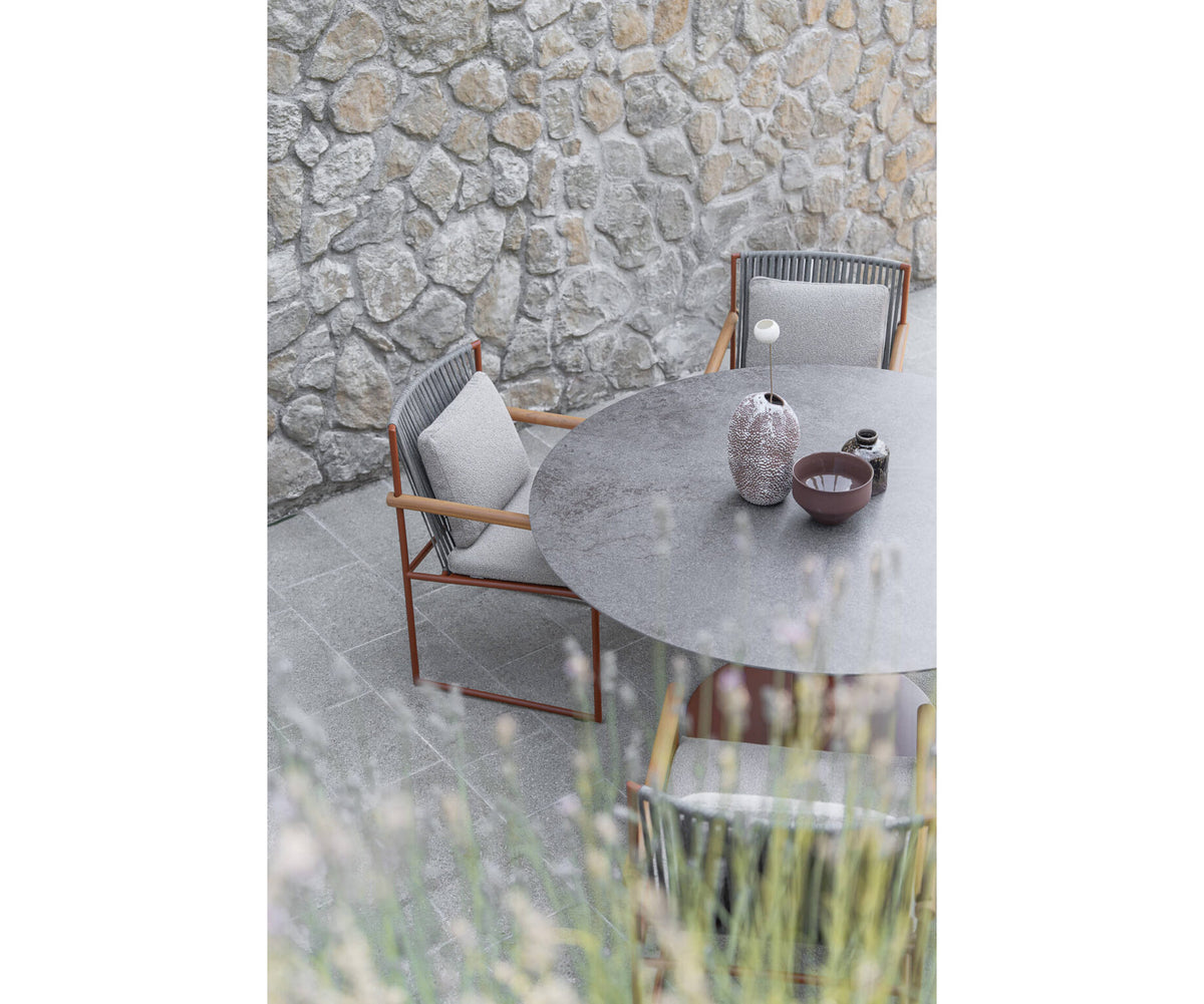 Modern Round Arena Outdoor Dining Table Casa Design Group