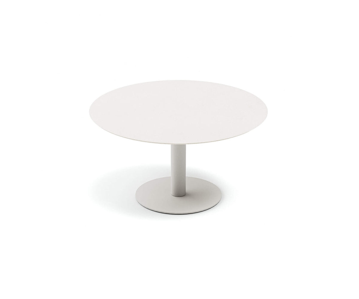Modern Round Arena Outdoor Dining Table Casa Design Group