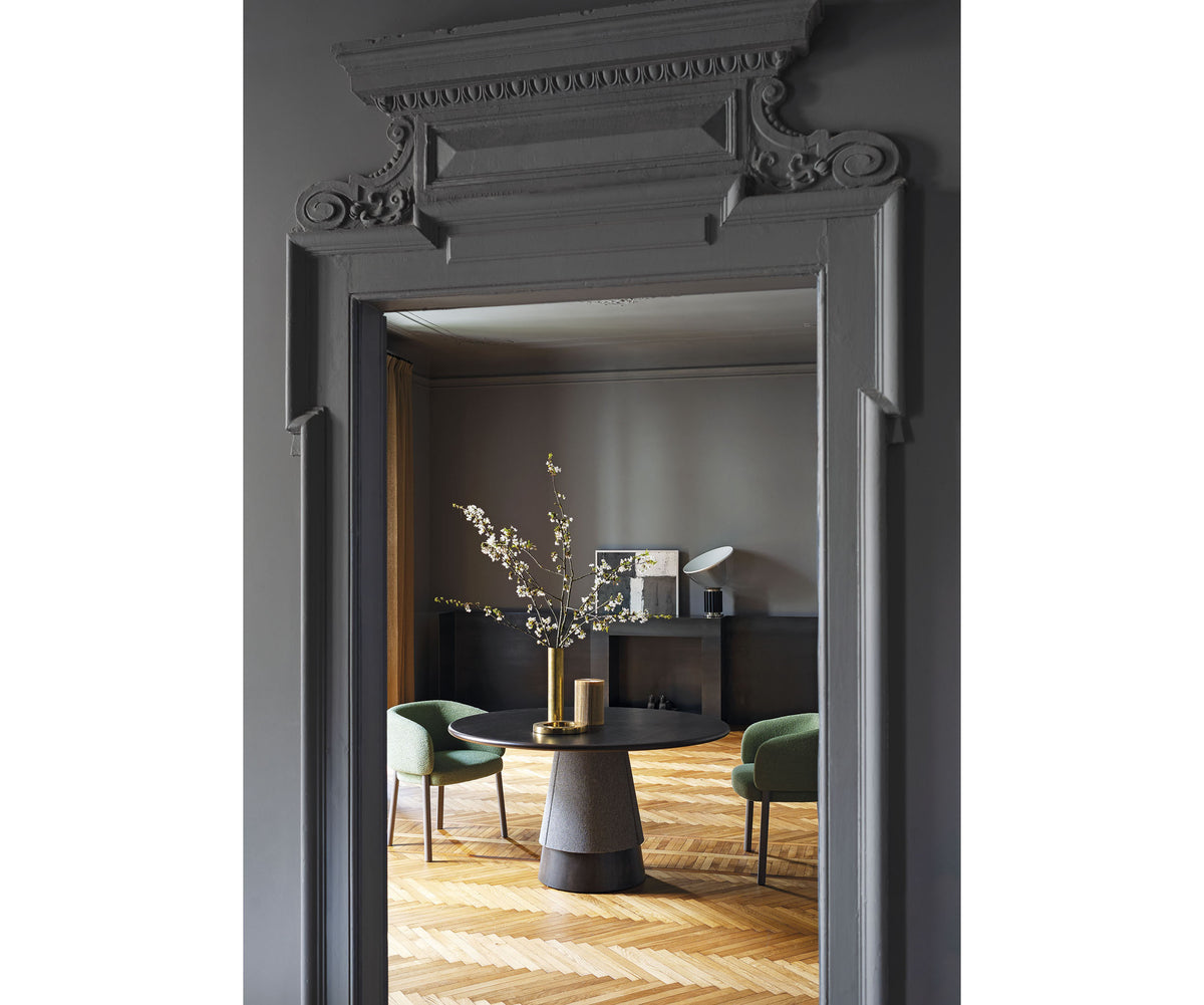 Aretha 3400 table by Bross with central column base in stone or ashwood and ceramic or wood top Casa Design Group