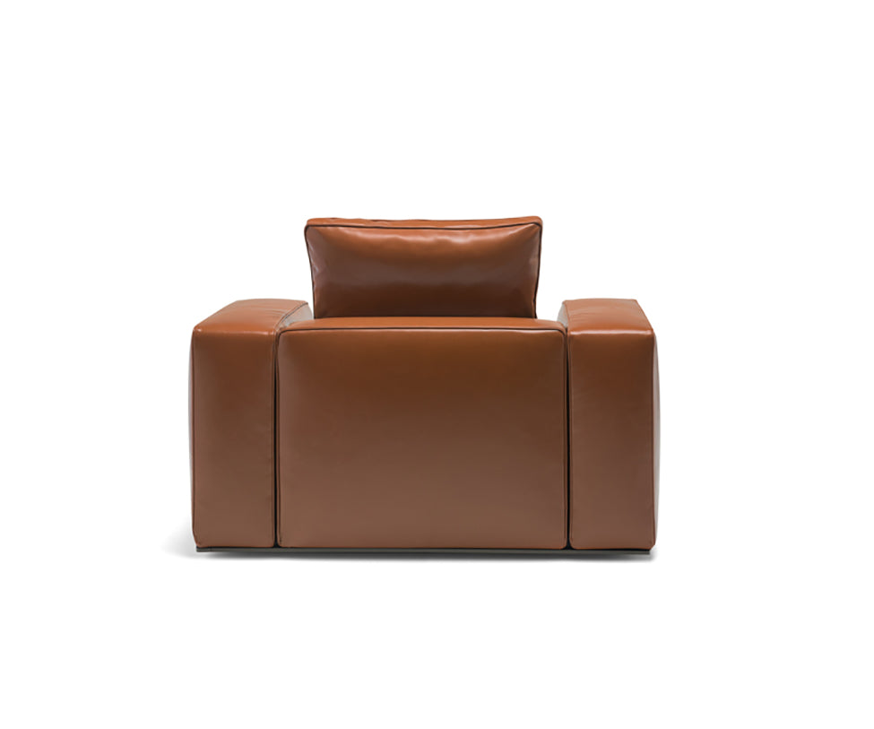 High End Augusto Lounge Armchair by Molteni&amp;C Casa Design Group