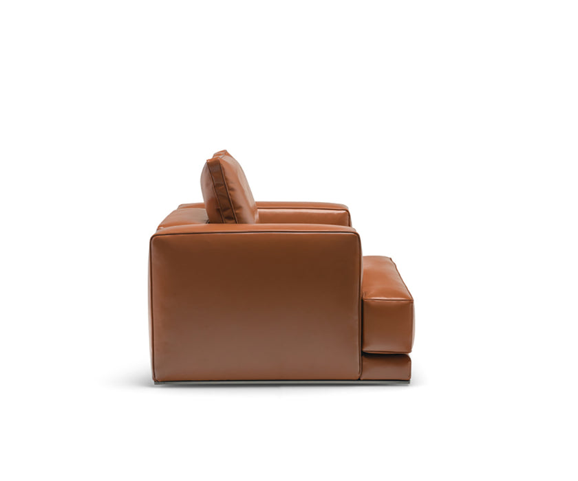 High End Augusto Lounge Armchair by Molteni&C Casa Design Group