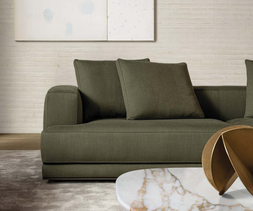 High End Augusto Sofa by Molteni&C Casa Design Group