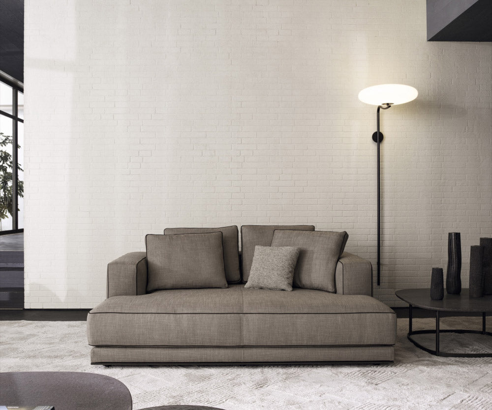 High End Augusto Sofa by Molteni&amp;C Casa Design Group