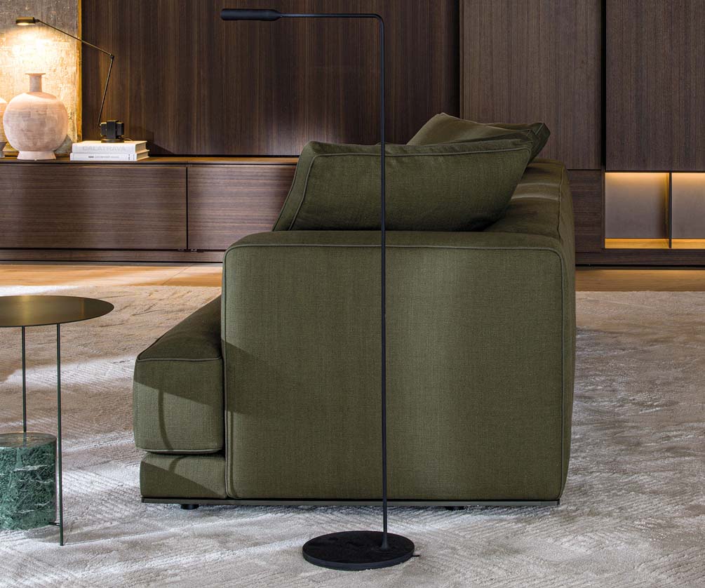 High End Augusto Sofa by Molteni&amp;C Casa Design Group