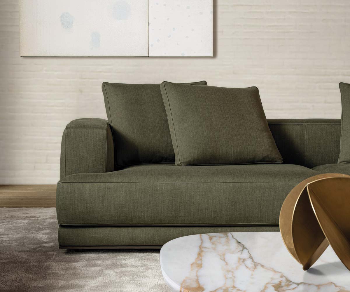 High End Augusto Sofa by Molteni&amp;C Casa Design Group