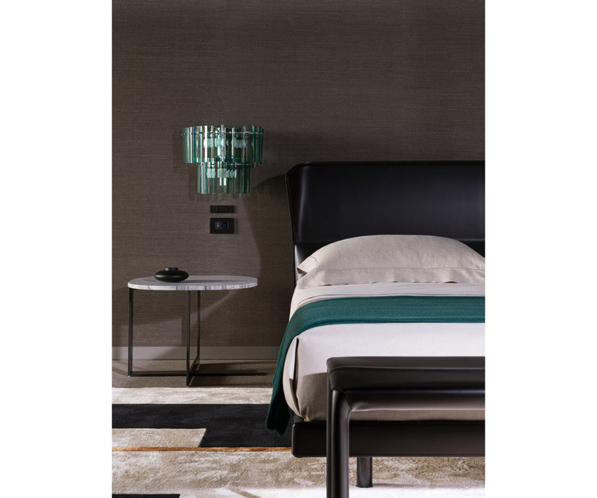 Azul Bench by Molteni&C upholstered in regenerated hide leather with a powder-coated steel frame.