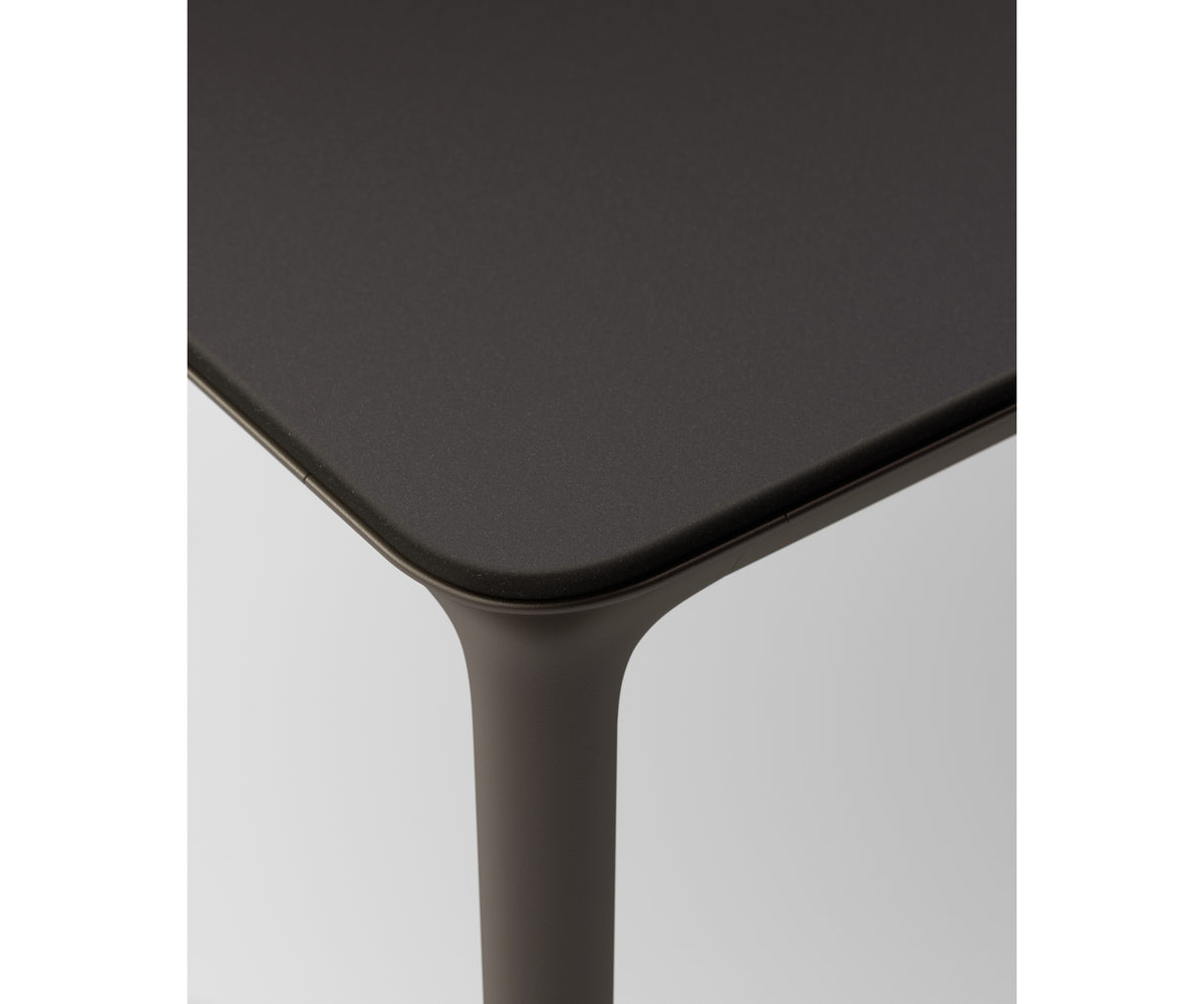 Contemporary Dedon Bellmonde Dining Table M for Elegant Outdoor Spaces | Casa Design Group