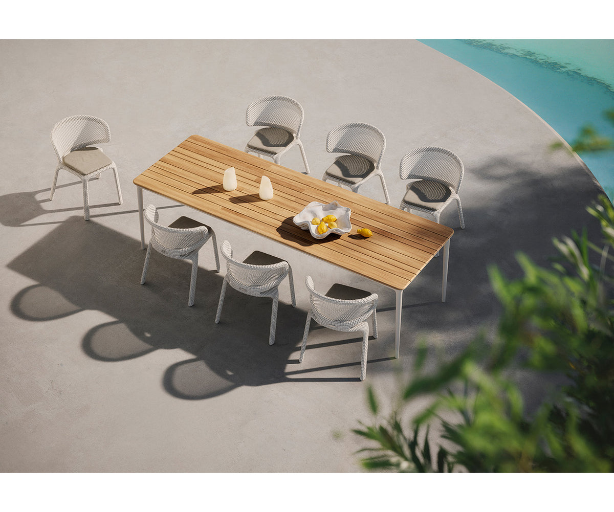 Luxury Bellmonde Dining Table XL by Dedon – High-End Outdoor Furniture | Casa Design Group