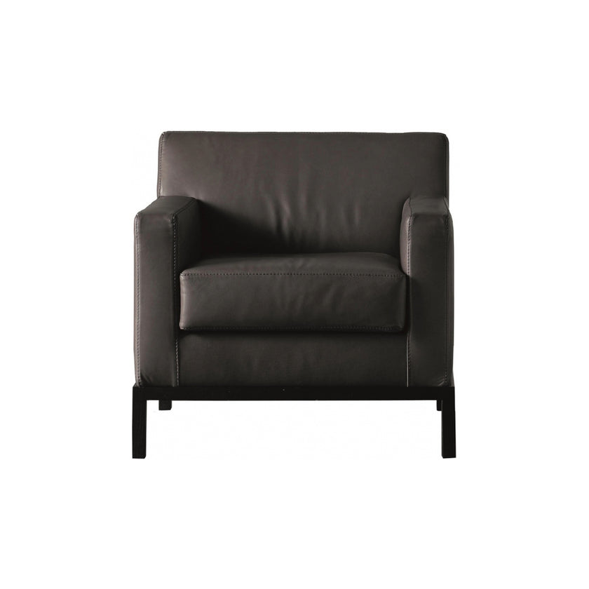 High End Berry Armchair Bed by Meridiani Casa Design Group