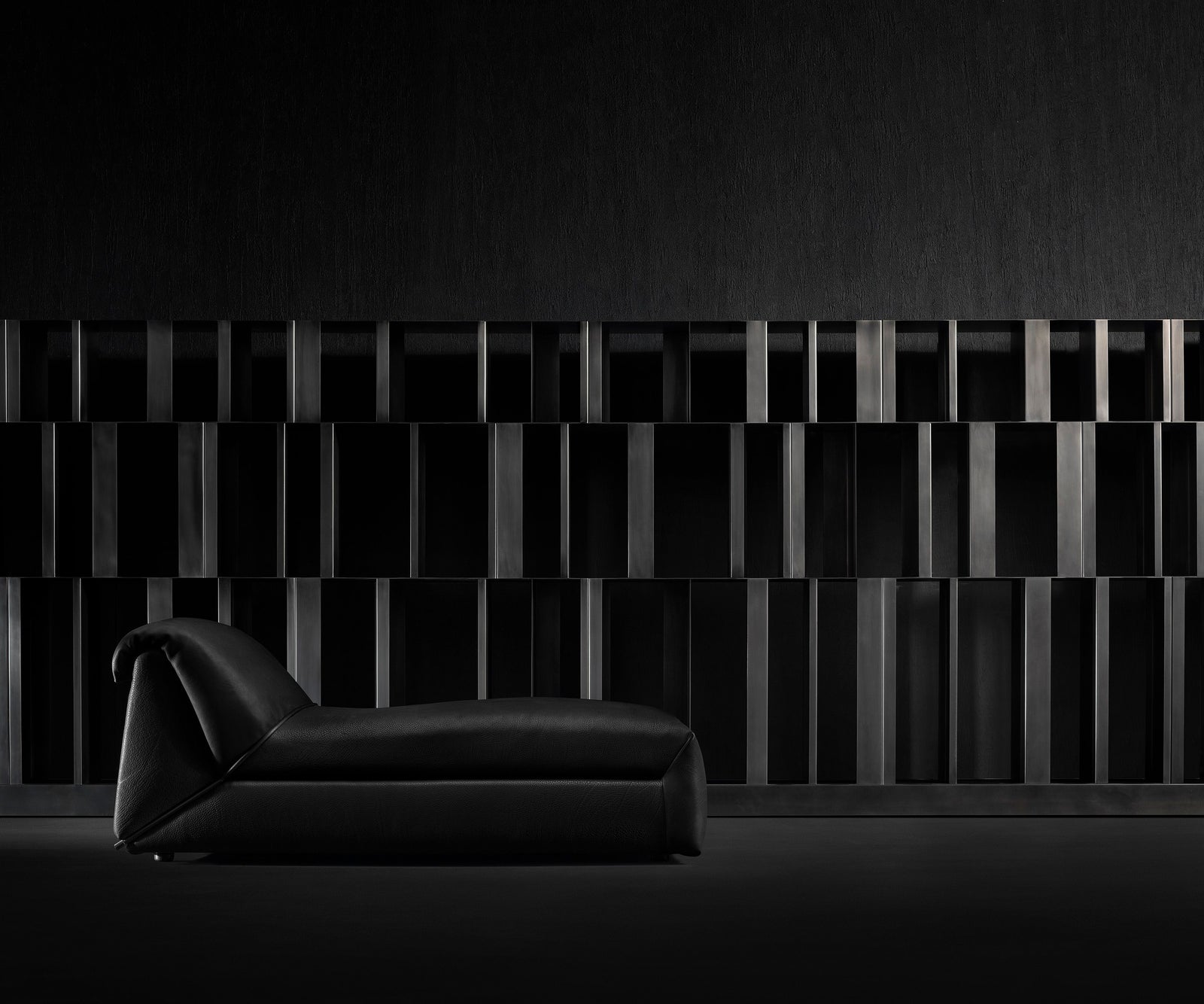 High End Bistrot Horizontal Bookshelf by Henge Casa Design Group