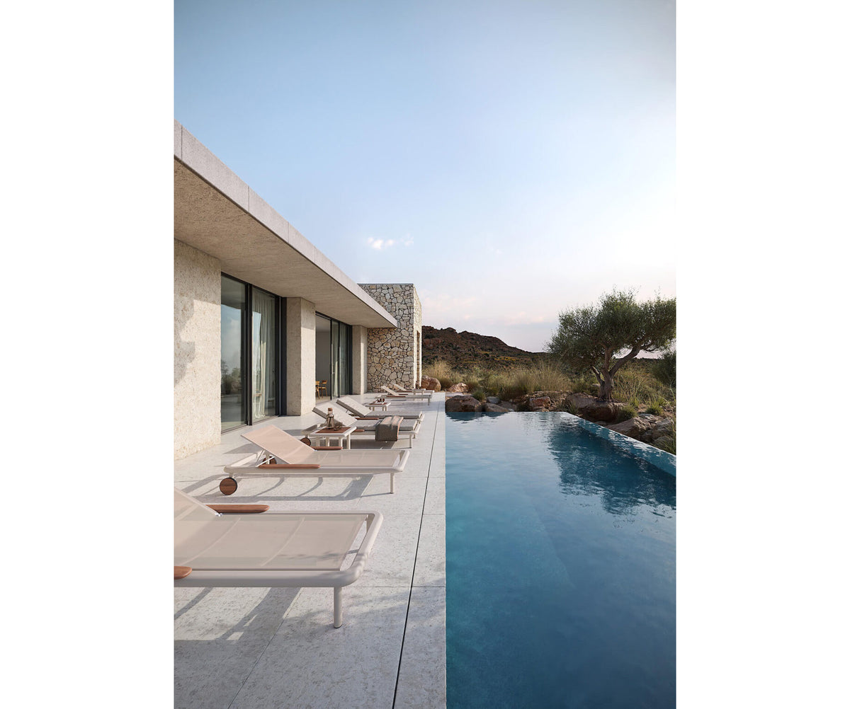 Luxury Bliss Chaise Longue by Atmosphera Casa Design Group