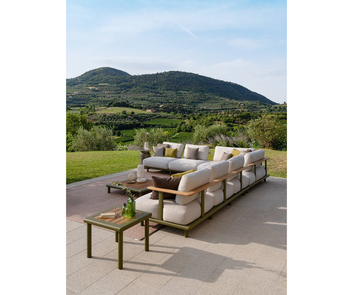 High-End Bliss Outdoor Sectional Sofa in Aluminum and Teak by Atmosphera Casa Design Group