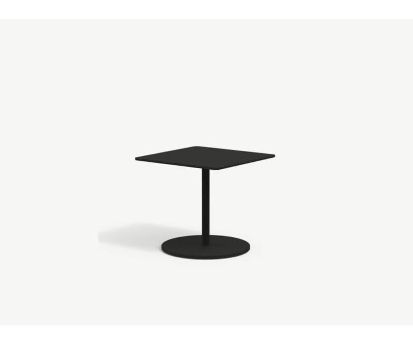 Elegant Roda Button Square Outdoor Dining Table | Casa Design Group