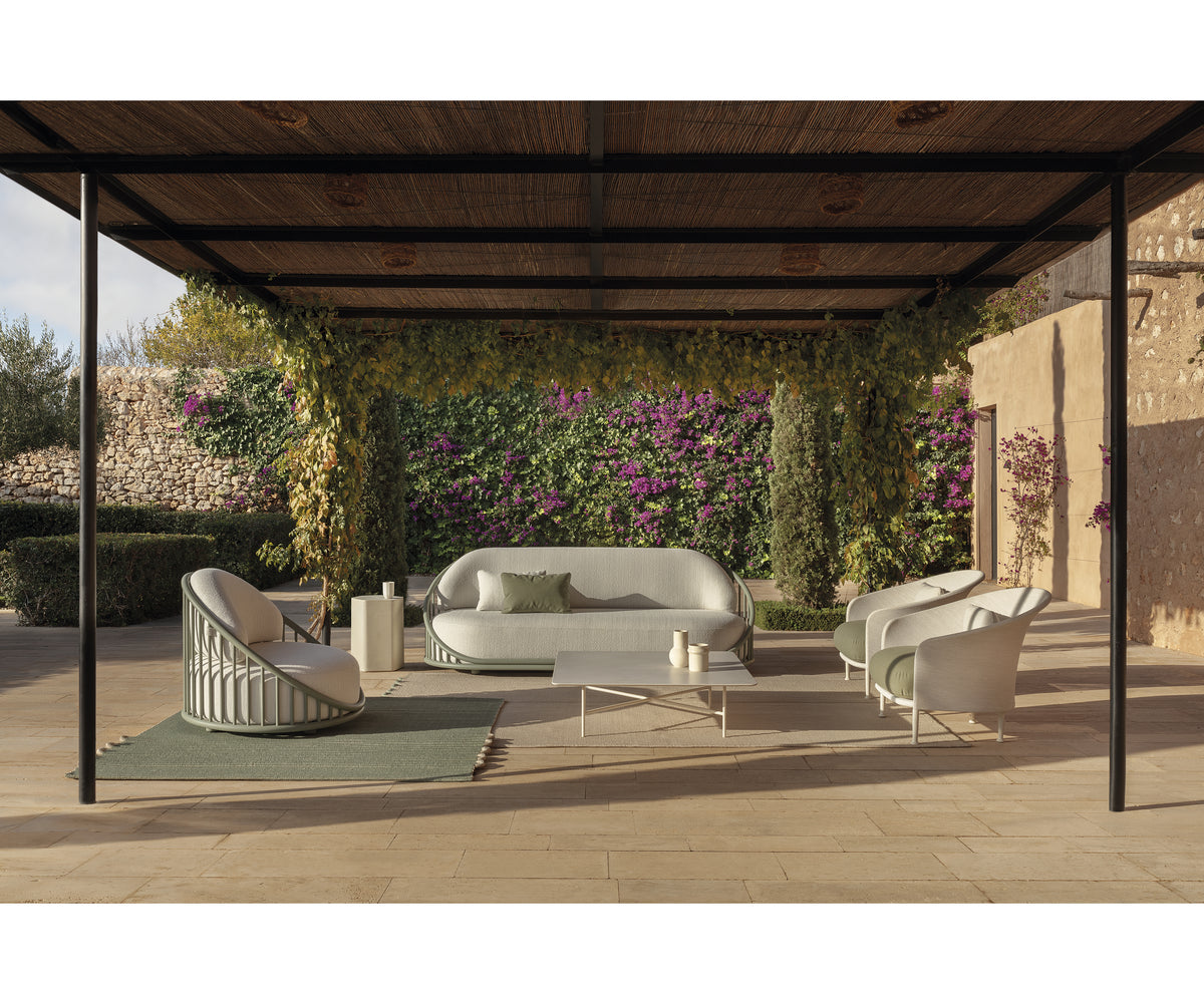 Cask Outdoor Lounge Chair by Expormim with aluminium frame and outdoor upholstered seating – Casa Design Group