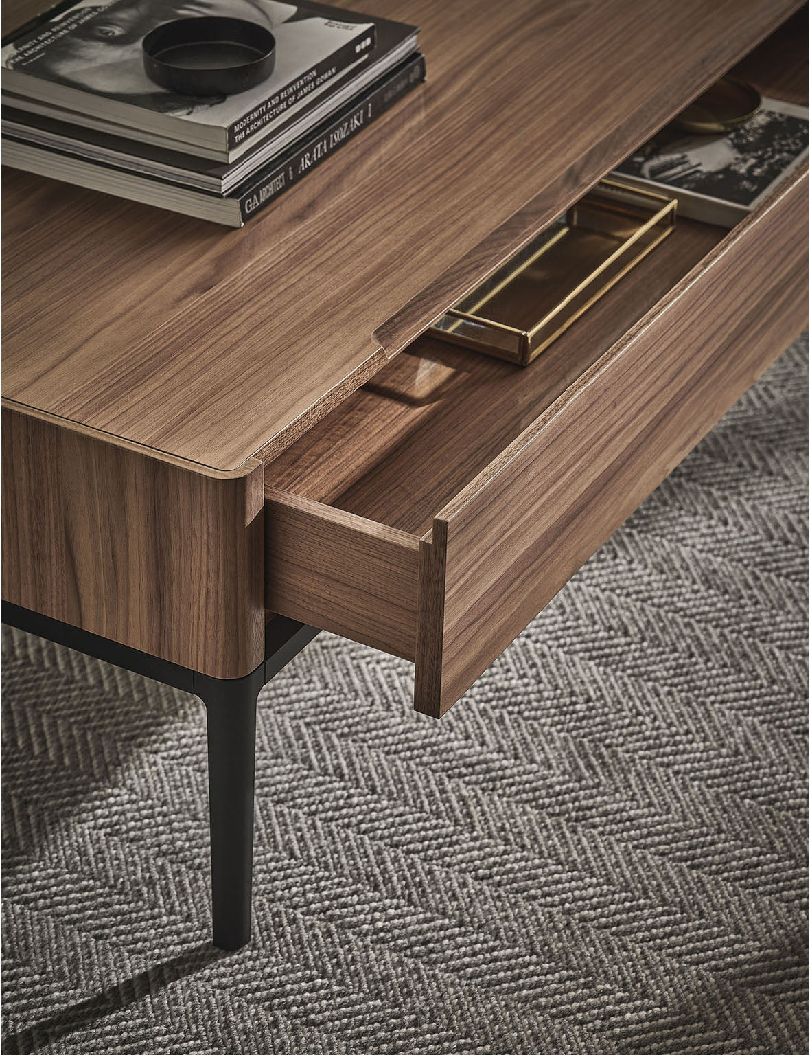 chiba-coffee-table-porada-high-end-1