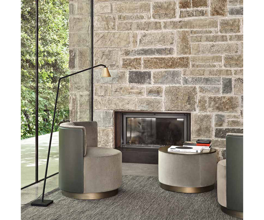High End Clubby Lounge Chair by Frag Casa Design Group