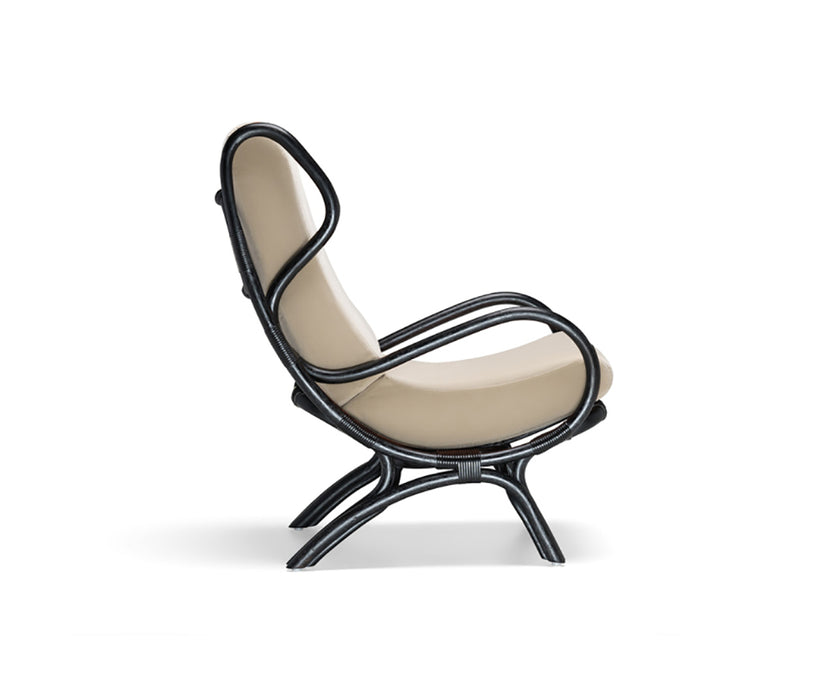 High End Continuum Lounge Armchair by Molteni&C Casa Design Group