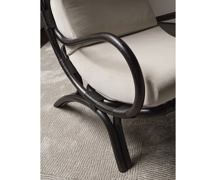High End Continuum Lounge Armchair by Molteni&C Casa Design Group