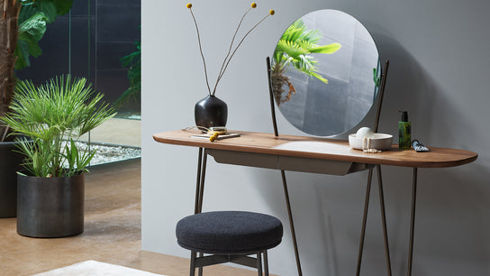 Coseno modern vanity with adjustable mirror by Mauro Lipparini for Bonaldo | Casa Design Group