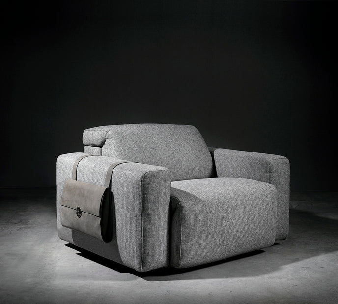Cosmopol Relax Recliner Chair by Jacobo Ventura for Alexandra | Casa Design Group