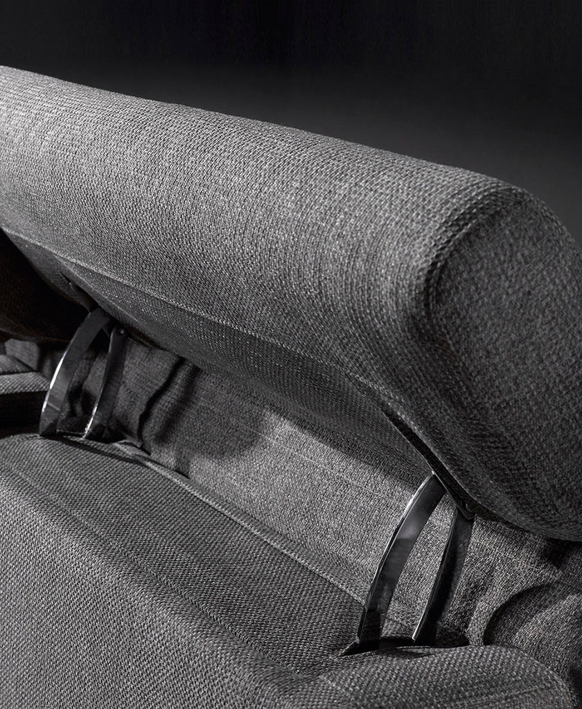 Cosmopol Relax Recliner Chair by Jacobo Ventura for Alexandra | Casa Design Group