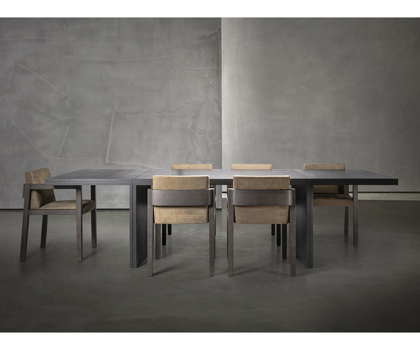 Luxury Daan Dining Table by Piet Boon with oak veneer finish – Casa Design Group