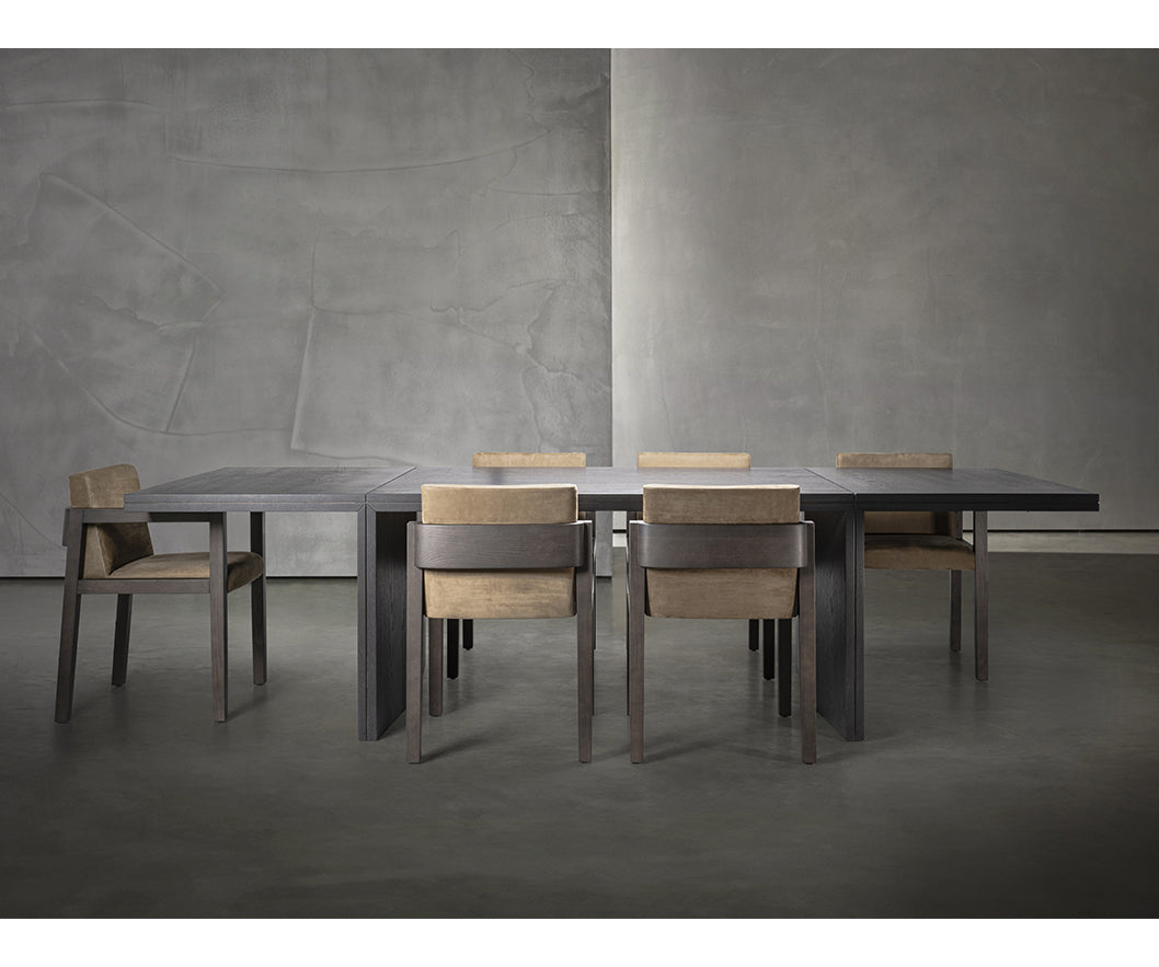 Luxury Daan Dining Table by Piet Boon with oak veneer finish – Casa Design Group