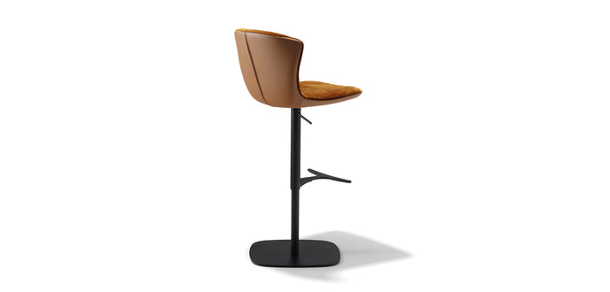 High End Dexter Bar Stool by Draenert Casa Design Group