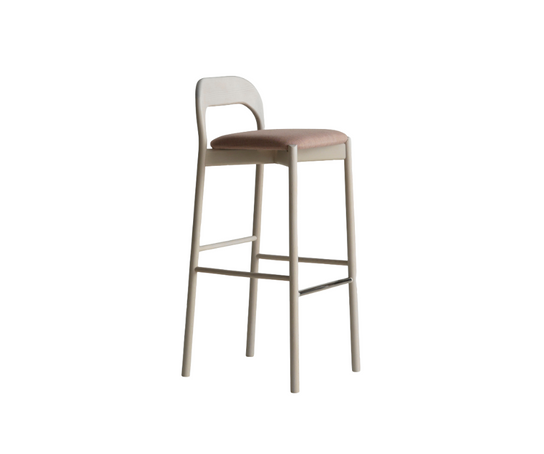 Earl Barstool Piaval 