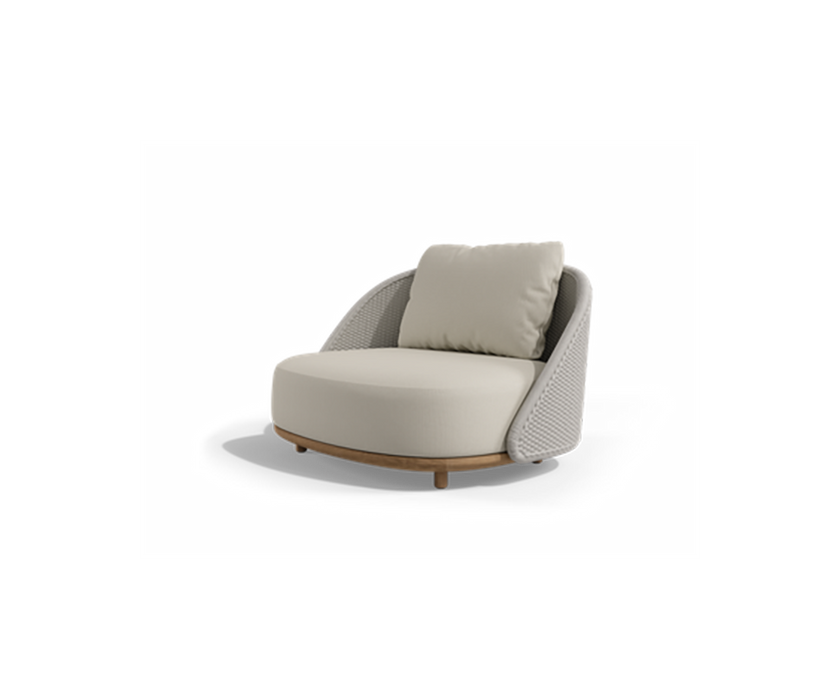Elio sculptural lounge chair by Yabu Pushelberg for Tribù | Casa Design Group