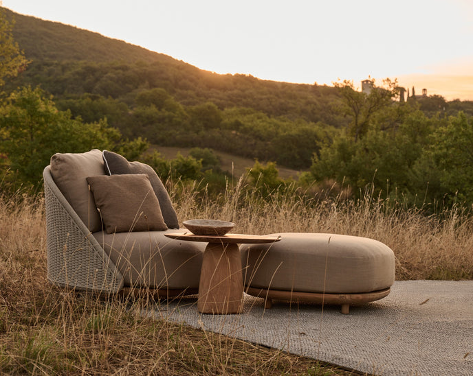 Elio sculptural lounge chair by Yabu Pushelberg for Tribù | Casa Design Group